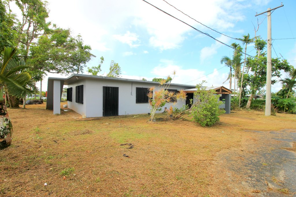 Listing photo 6